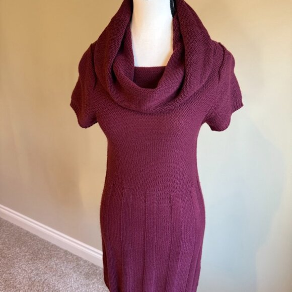 George Sweater Dress burgundy short sleeved sheath bodycon cowl neck Size M - Picture 1 of 13